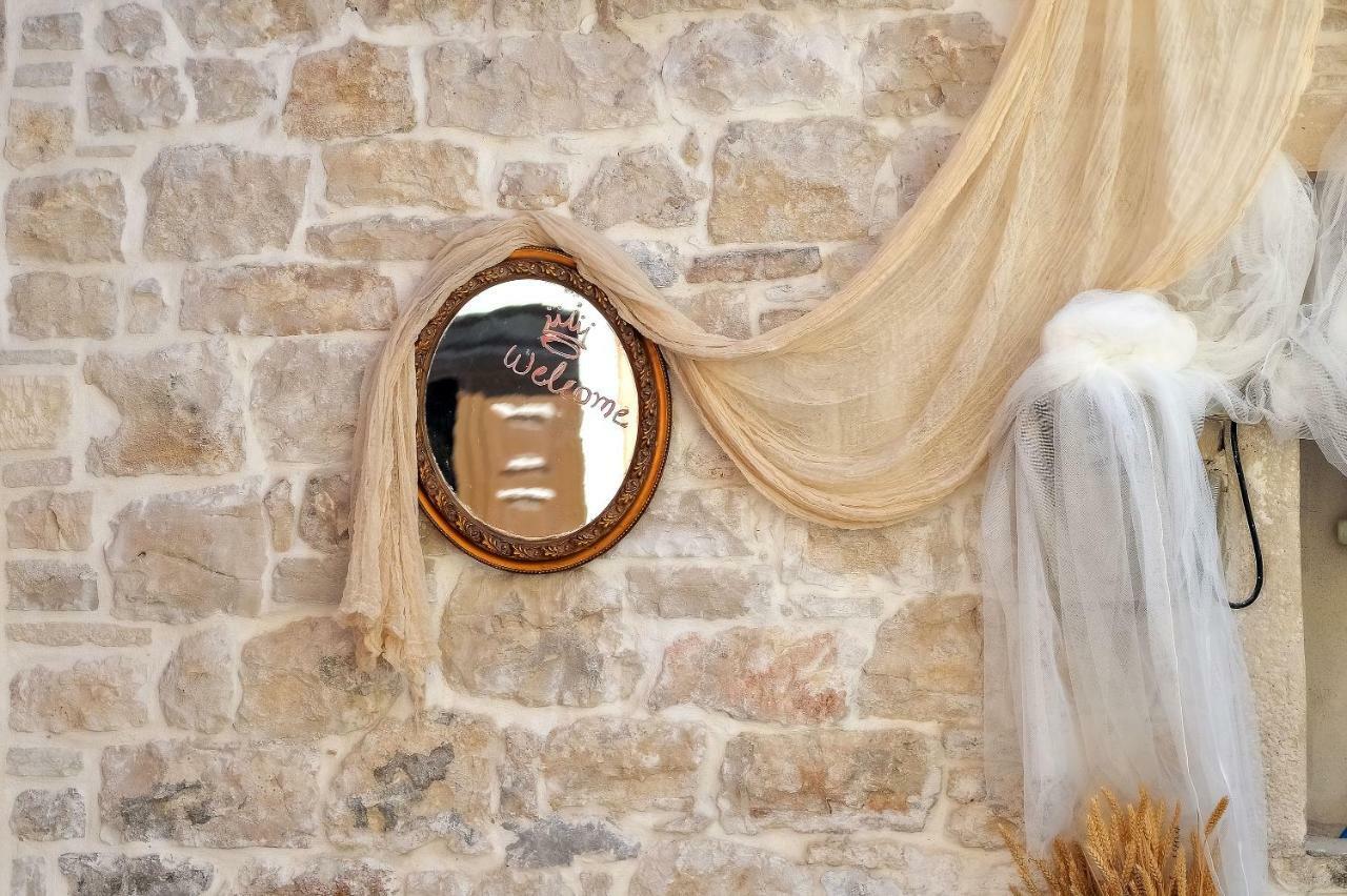 Paxos Fairytales Lovenest 1 ガイオス エクステリア 写真